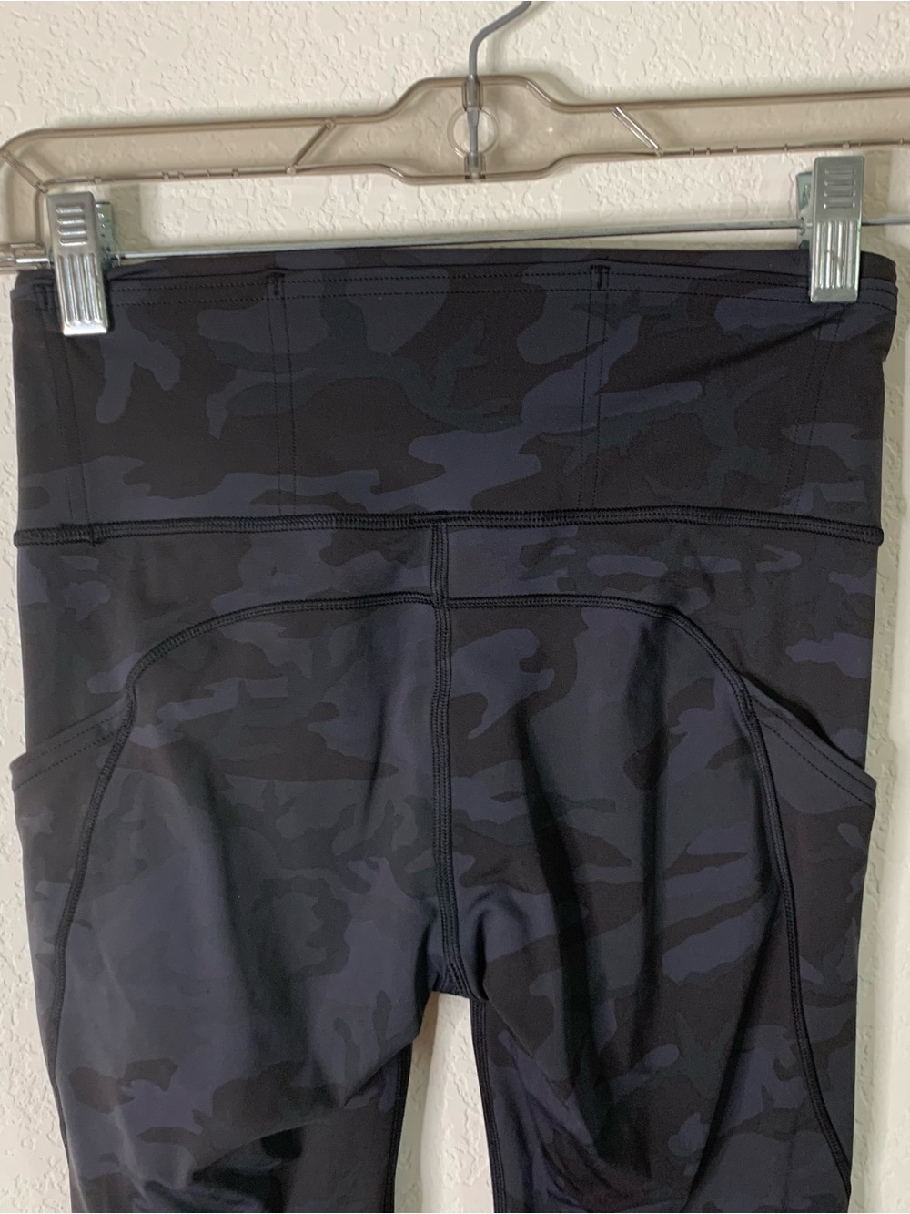 Lululemon Fast and Free HR Tight 25" incognito camo 4 - Picture 5 of 8
